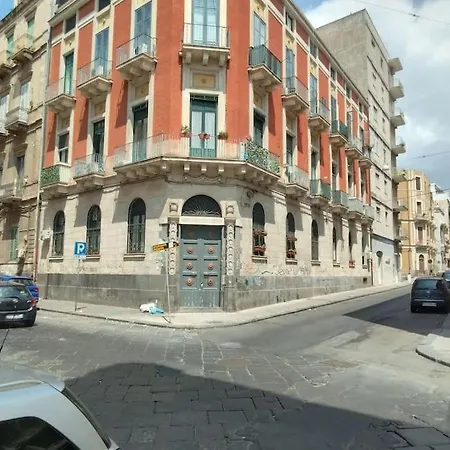 Umberto 285 - Centro